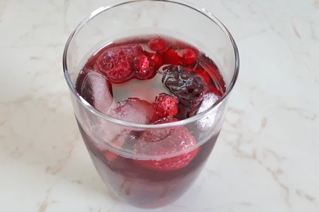 Beeren-Eistee