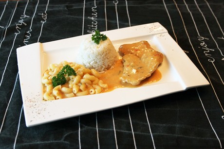 Putenschnitzel mit Liptauer