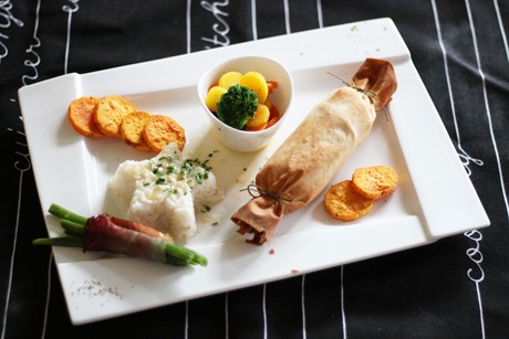 Putenröllchen mit Spinatfüllung