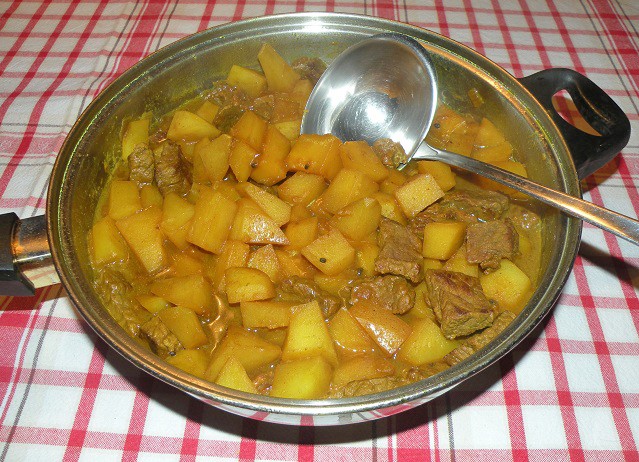 Kartoffel-Rindercurry