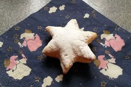 Gefüllte Blätterteigsterne
