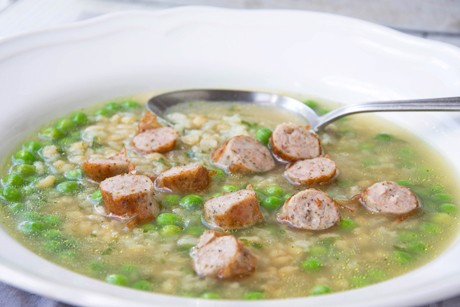 Bratwurstsuppe
