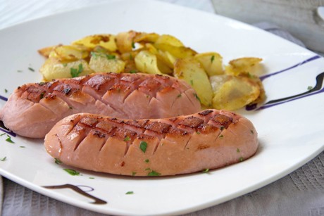 Augsburger mit Kartoffeln