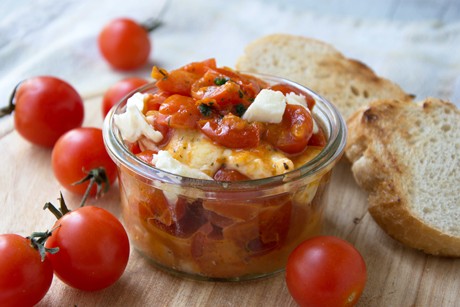 Gebratene Mozzarella-Tomaten