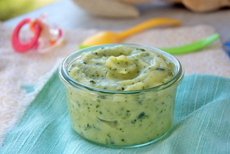 Zucchini-Bananen-Brei mit Maisgrieß