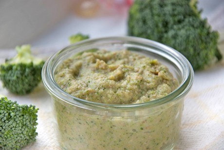 Brokkoli-Brei mit Faschiertem