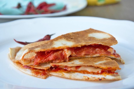Salami Pizzadillas