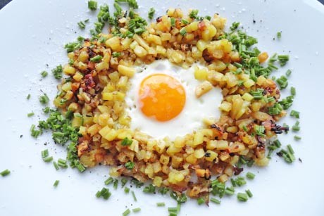 Kartoffelpfanne mit Spiegelei