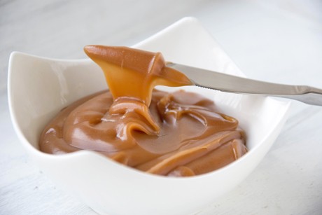 Karamellaufstrich mit Fleur de sel