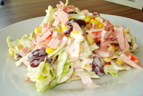 Gemüse-Wurstsalat