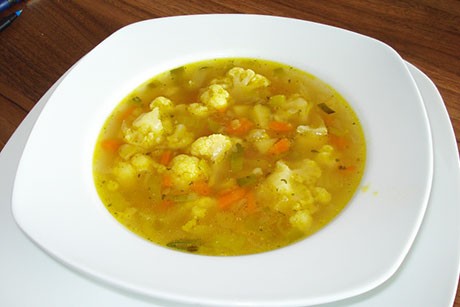 Klare Gemüsesuppe
