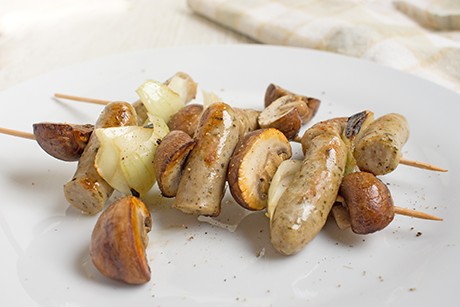 Bratwurst-Spieße