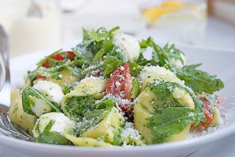 Bunter Tortellinisalat