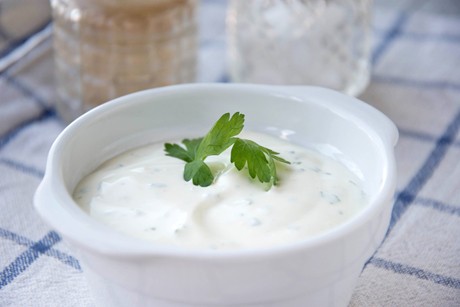 Knoblauch-Rahmdip