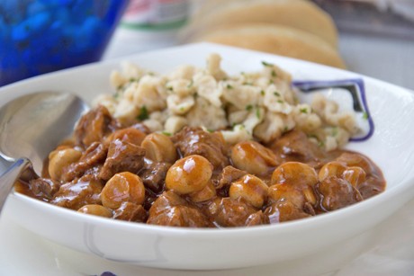 Rindsgulasch nach Jägerart
