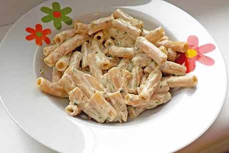Vollkornnudeln mit Frischkäse