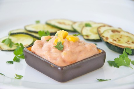Klassische Grillsauce mit Mais