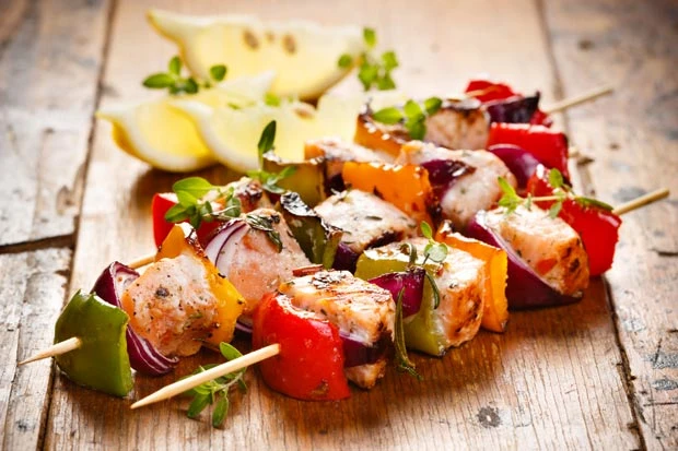 Gegrillte Fischspie&szlig;e