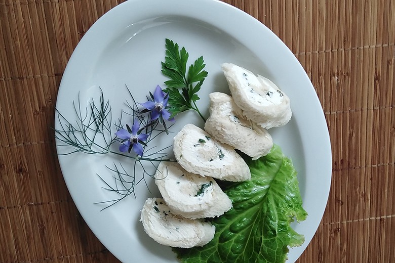 Tramezzini mit Kräuteraufstrich