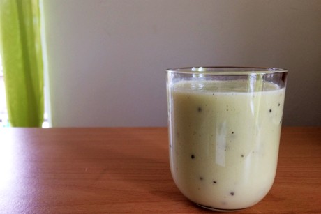 Kiwi-Buttermilch Shake