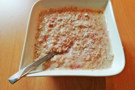 Kokos-Frucht Porridge