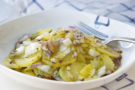 Erdäpfelsalat mit Kernöl