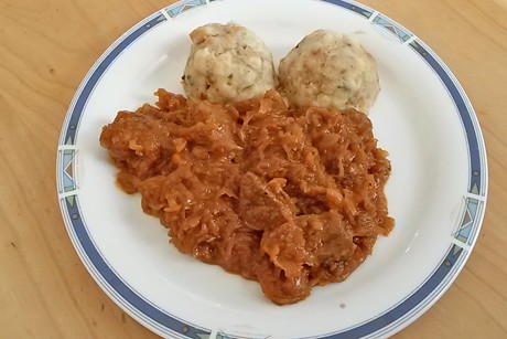 Krautfleisch nach Hausfrauenart