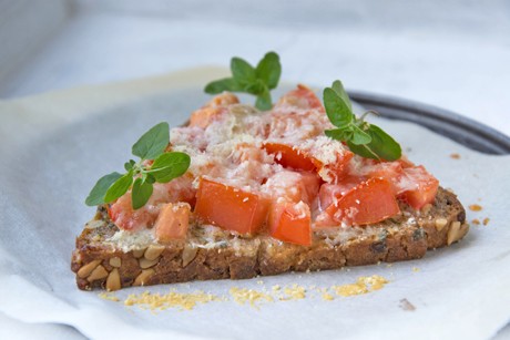 Sommerliches Röstbrot