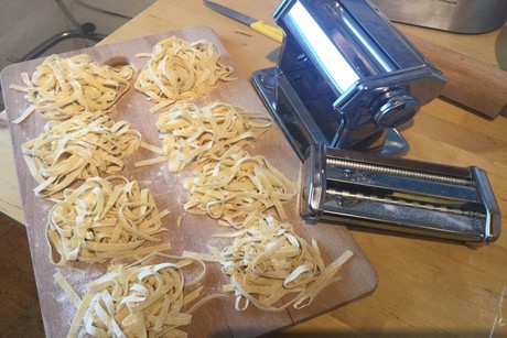 Nudelteig mit Hartweizengrieß