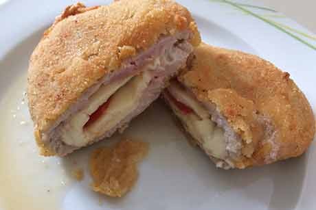 Panierte Tomaten-Mozzarella Schnitzel