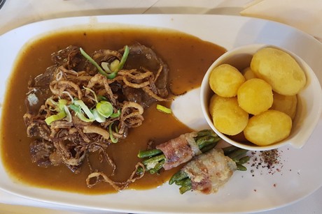 Zwiebelrostbraten