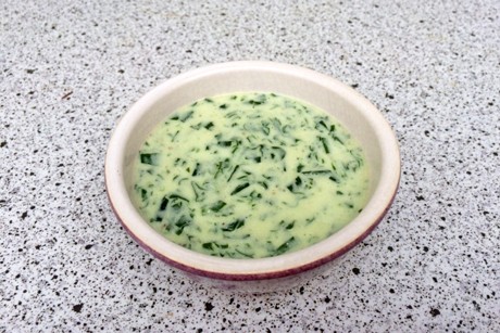 Warme Bärlauchsauce