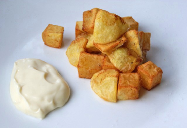 Belgische Fritten und Mayonnaise