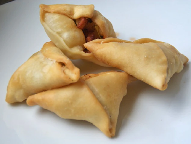 W&uuml;rzige Kartoffelt&uuml;ten