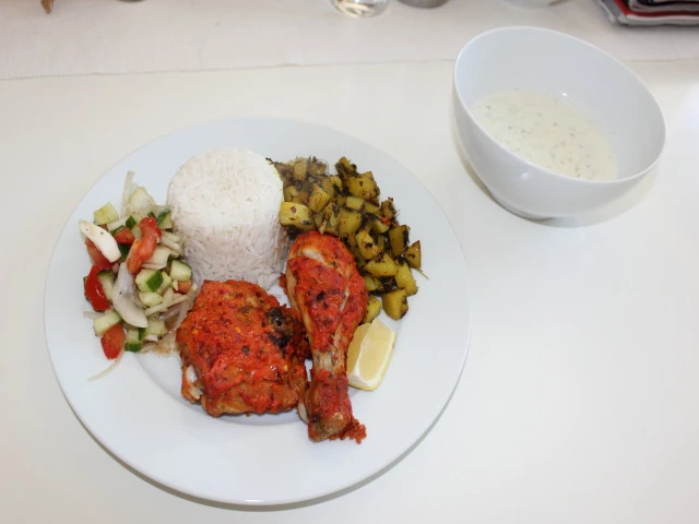 H&uuml;hnchen Tandoori