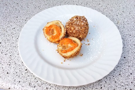Muttis Marillenknödel