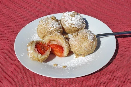 Erdbeerknödel