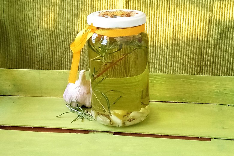Rosmarin-Koriander-Öl