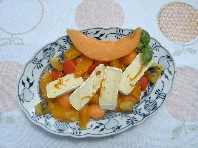 Exotischer K&auml;sesalat