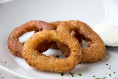 Frittierte Zwiebelringe