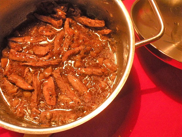Schweinefleisch mit Piment