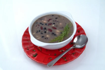 Schwarze Bohnen Suppe