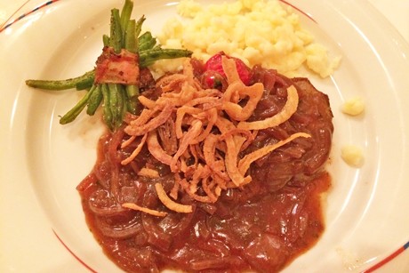 Zwiebel-Rostbraten