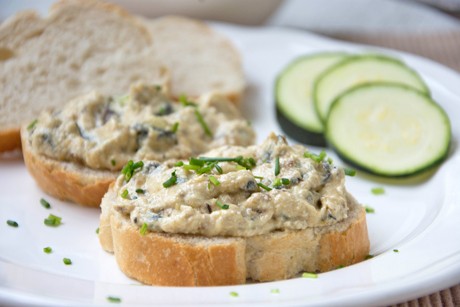 Gebratener Zucchiniaufstrich