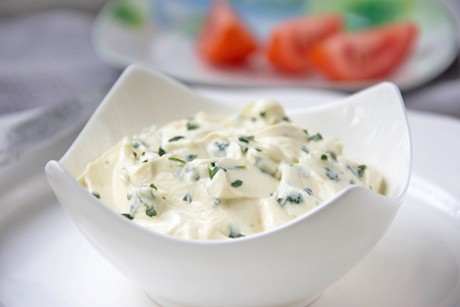 Kräuter-Käse-Aufstrich