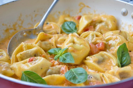 Tortellini mit Knoblauchobers
