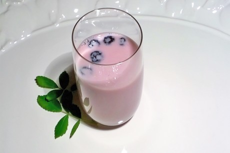 Heidelbeer-Buttermilch-Smoothie