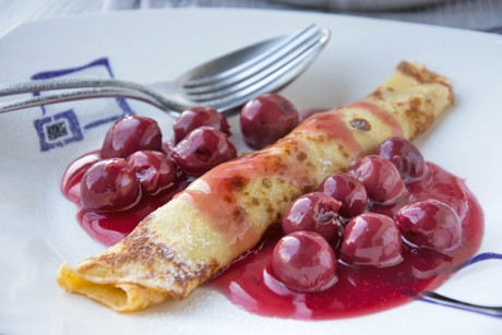 Heiße Sauerkirschen-Sauce