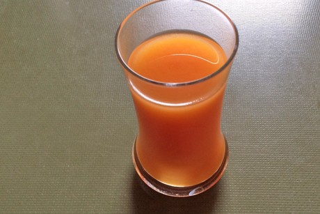 Marillen-Karotten-Drink