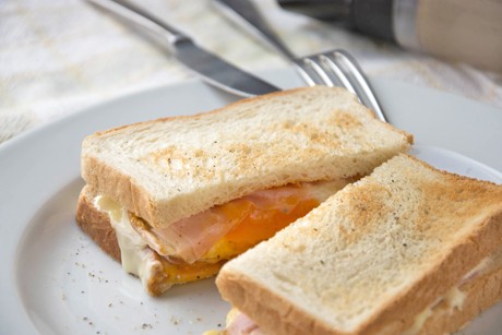 Spezialtoast